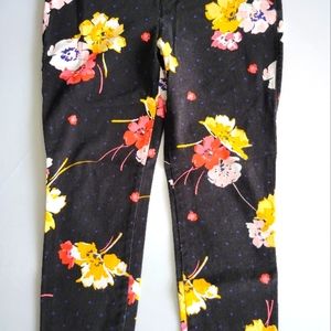 Old Navy Mid Rise Pixie Pants